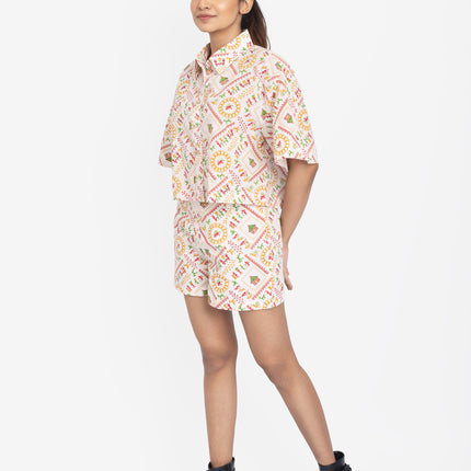 Woman wearing a patterned Short co-ords 