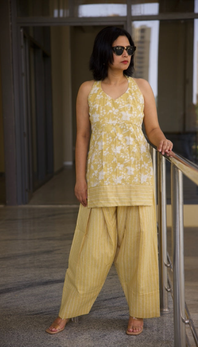 Sunveil Printed Kurta Set With Dupatta